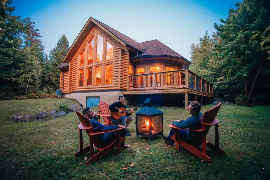 Private Hot Tub Sauna Indoor Pool Bee *