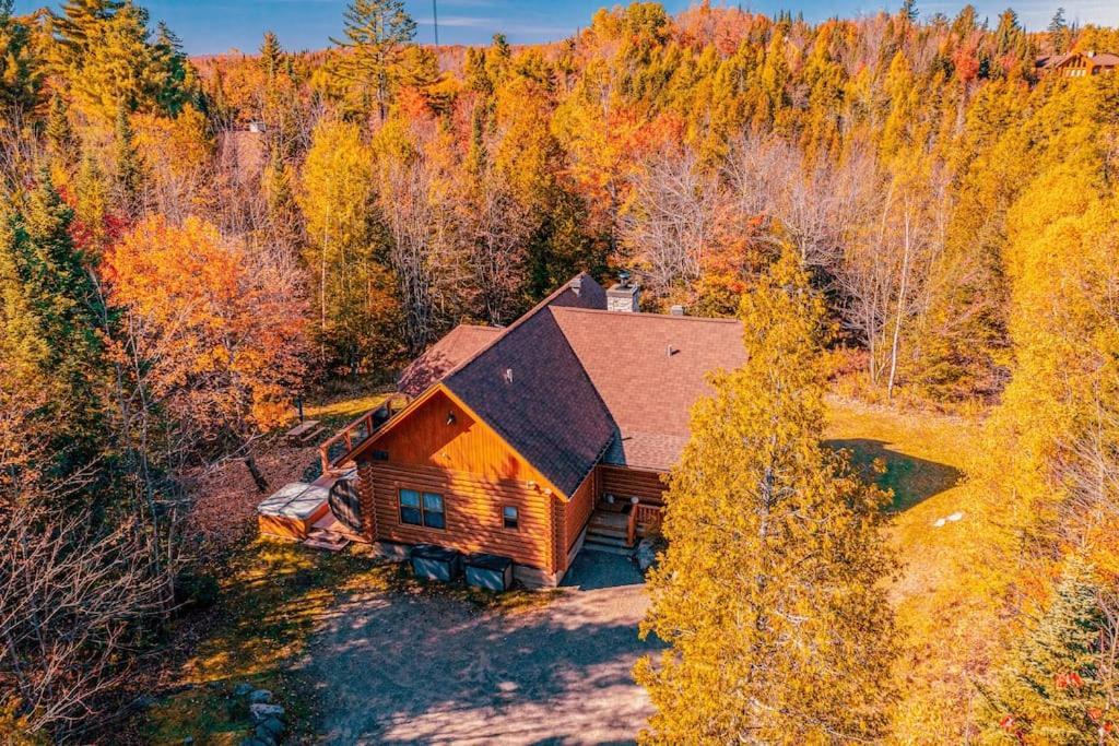 Chalet Private Hot Tub Sauna Indoor Pool Bee