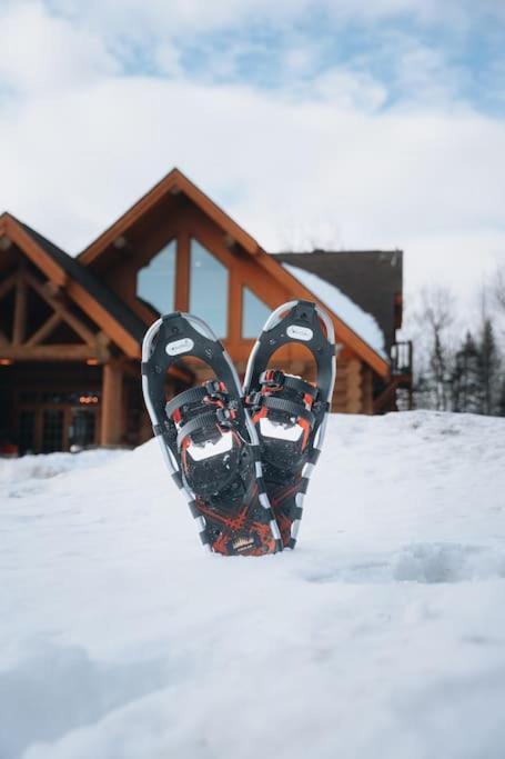Chalet Private Hot Tub Sauna Indoor Pool Bee Mille-Isles